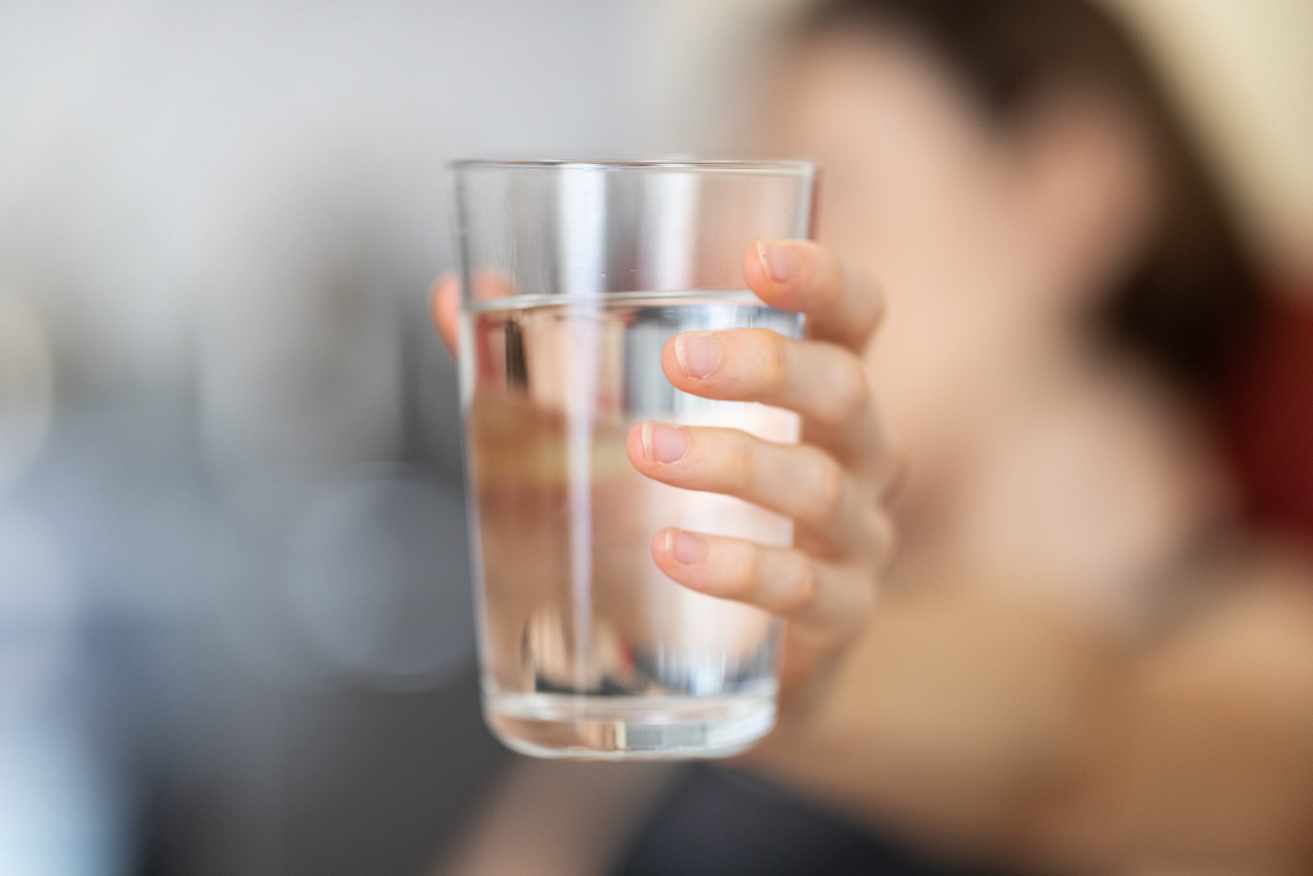 10 Warning Signs that Your Body is Lacking Water